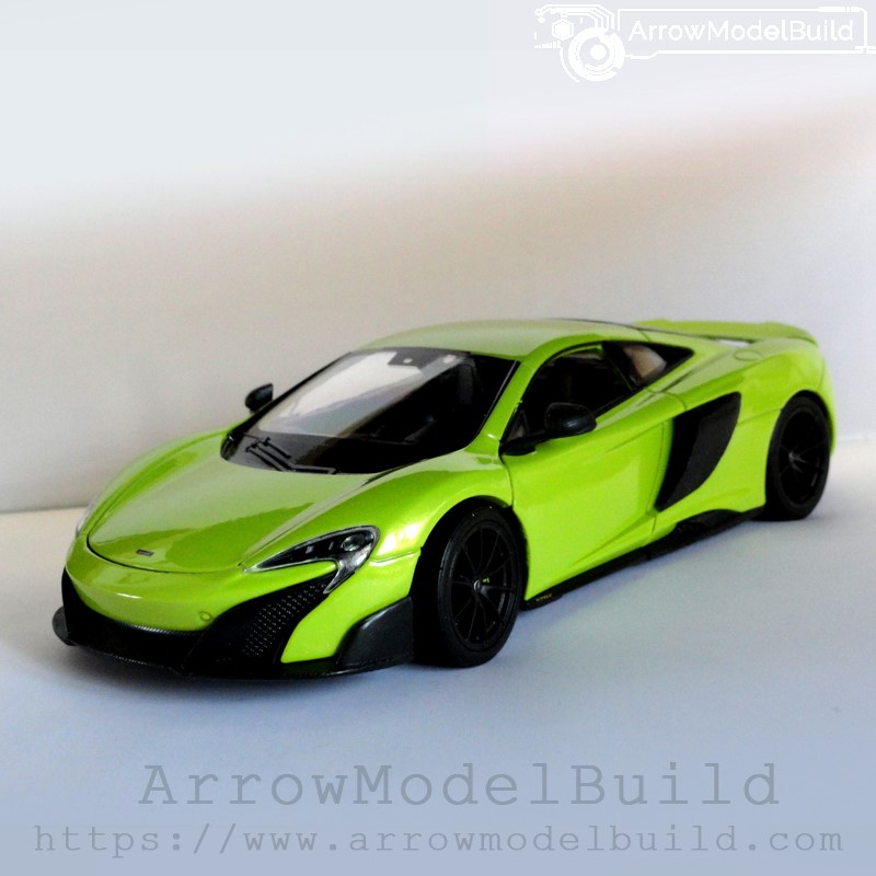 Picture of ArrowModelBuild McLaren 675LT Custom Color (Green) 1/24 Model Kit