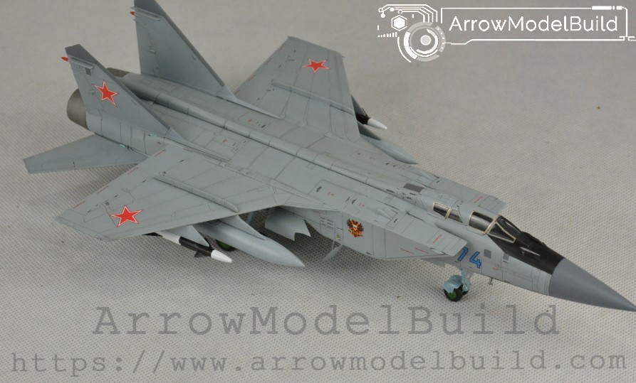 Picture of ArrowModelBuild Trumpeter MiG-31 mig-31 Fox Terrier Fighter Built & Painted 1/72 Model Kit