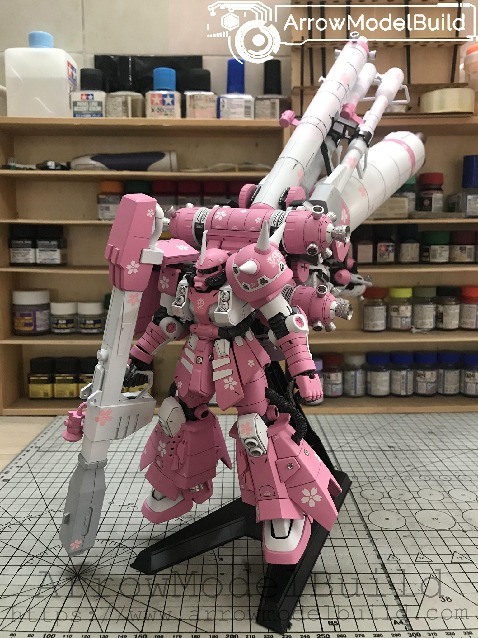 Picture of ArrowModelBuild Psycho Zaku (Custom Pink) Built & Painted MG 1/100 Model Kit