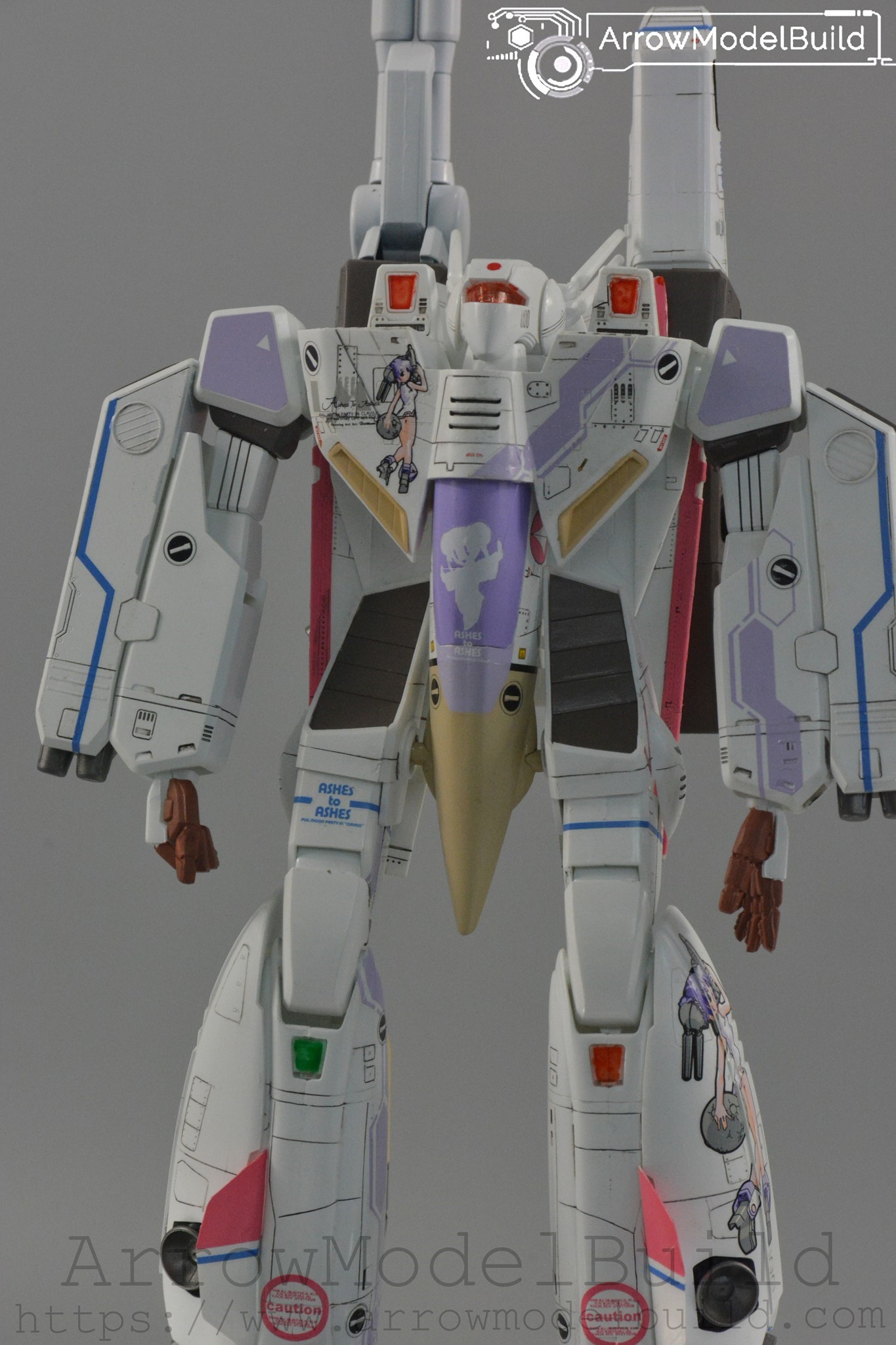 Picture of ArrowModelBuild Macross VF-1 Mech Mode (Concert Ver) Built & Painted 1/72 Model Kit