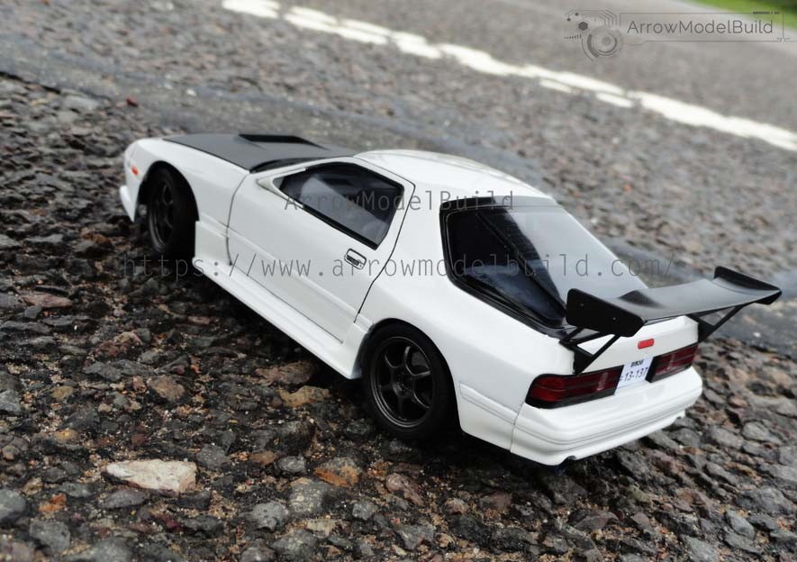 ArrowModelBuild - Figure and Robot, Gundam, Military, Vehicle, Arrow, Model  Build. ArrowModelBuild Initial D FC3S RX-7 Built & Painted Vehicle Car 1/24  Model Kit