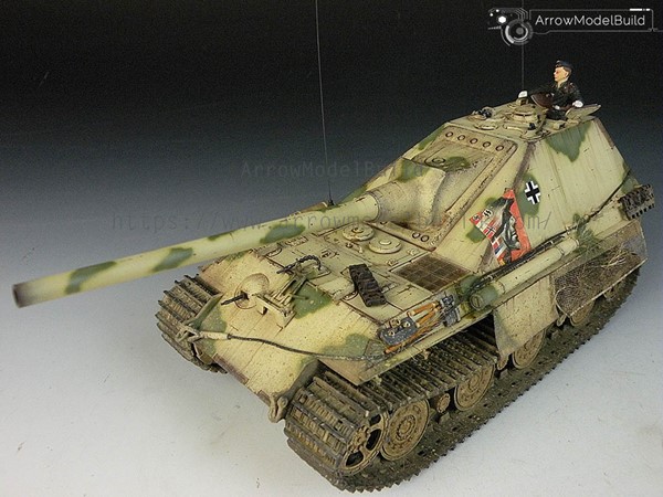 Picture of ArrowModelBuild Jagdpanther II Tank Built & Painted 1/35 Model Kit
