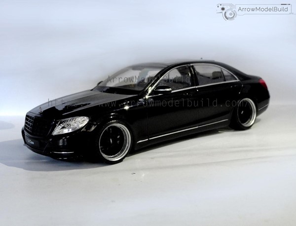 Picture of ArrowModelBuild Mercedes-Benz S500 Custom Color(Black Classic Version) Built & Painted 1/24 Model Kit