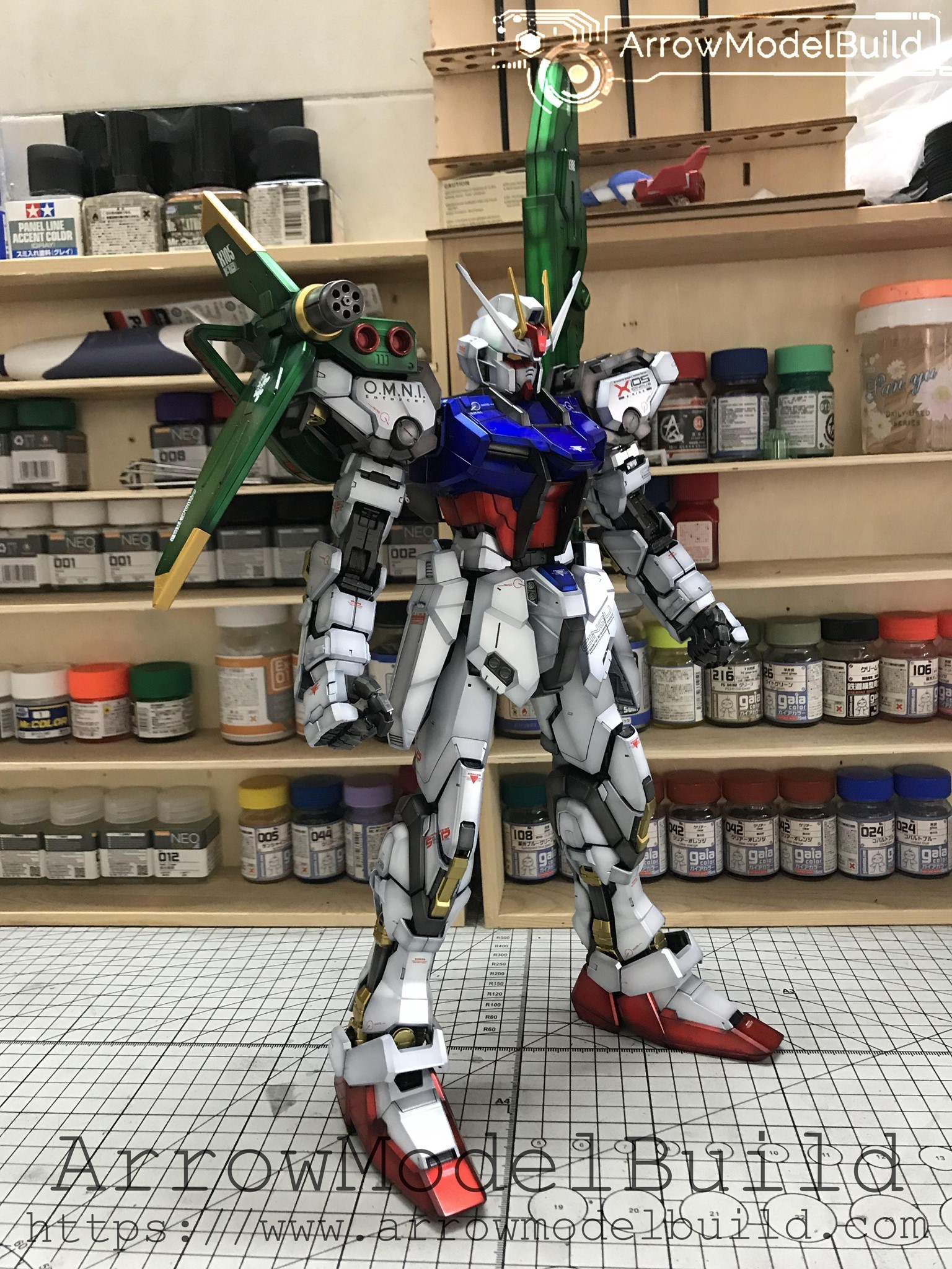 1/60 Perfect Grade Strike Gundam