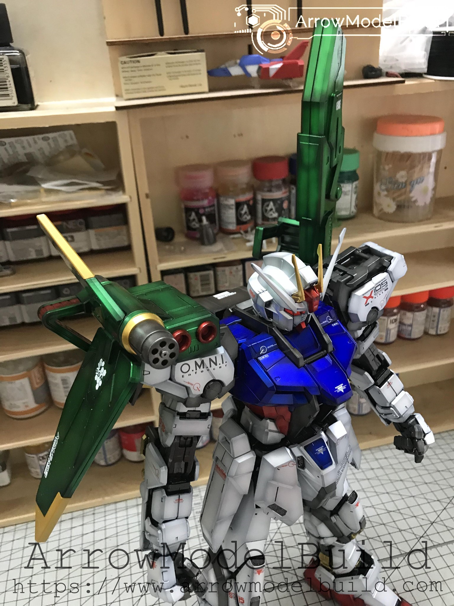 1/60 Perfect Grade Strike Gundam