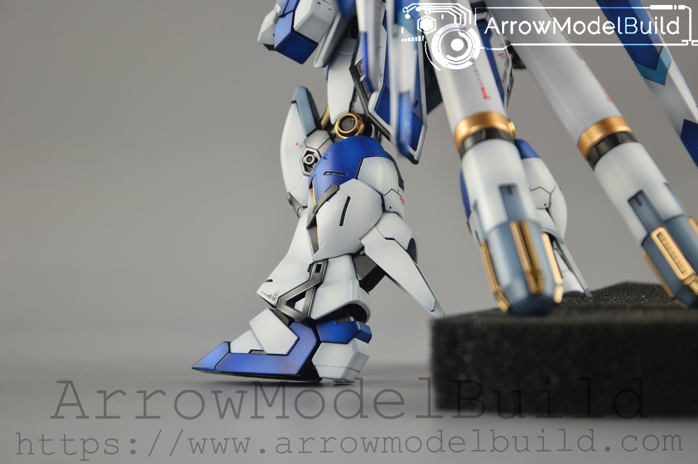 Nu Gundam RG 1/144 Model Kit