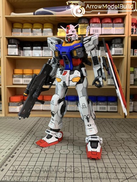 Picture of ArrowModelBuild Gundam RX-78-2 Built & Painted Resin Kit 1/100 Model Kit